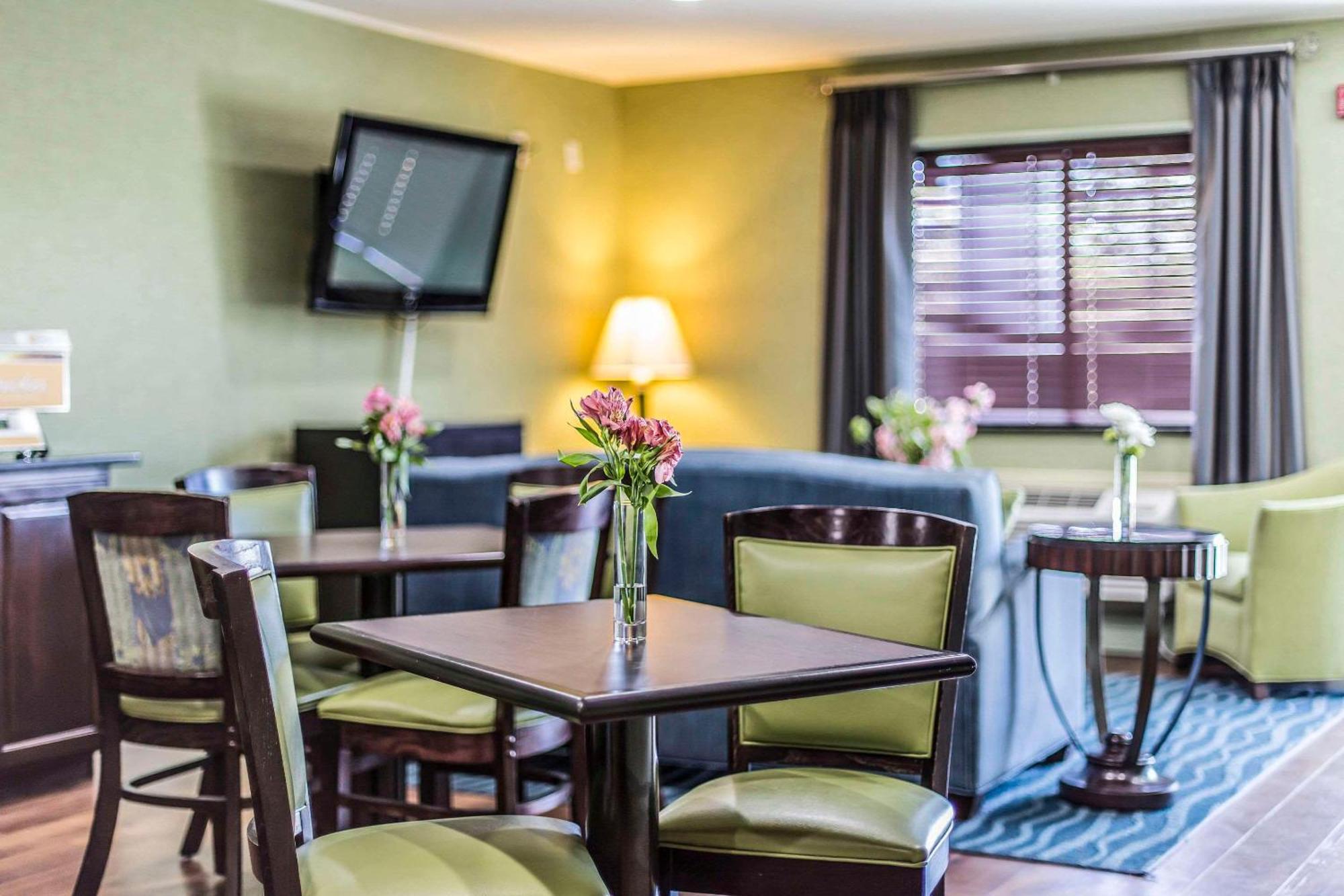 Quality Inn Cedartown Exterior photo